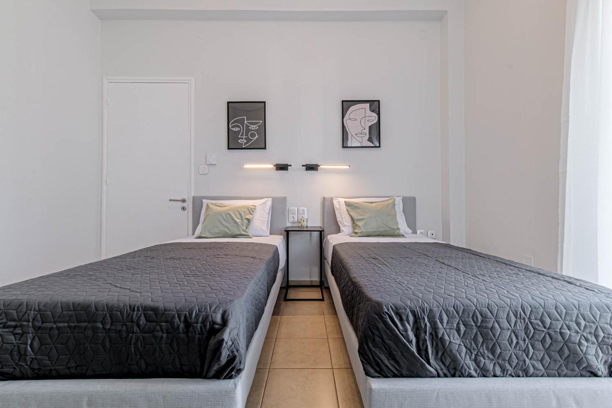 Match Point Apartment, Corfu Town Extérieur photo