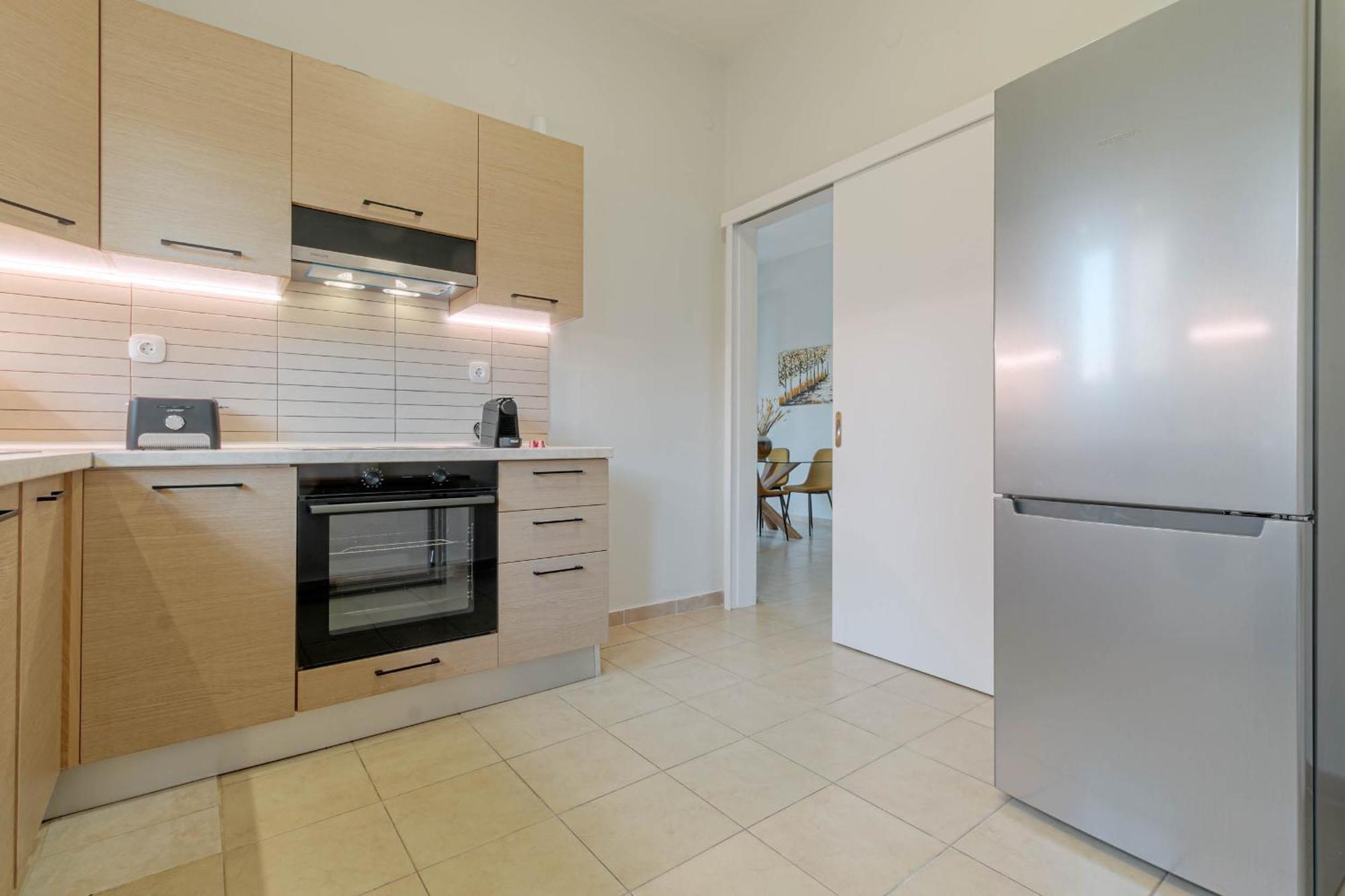 Match Point Apartment, Corfu Town Extérieur photo